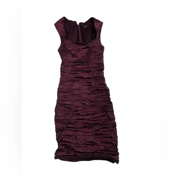 Le Chateau Ruched Purple Plum  Sleeveless Mini Dress Size Small - Picture 5 of 11